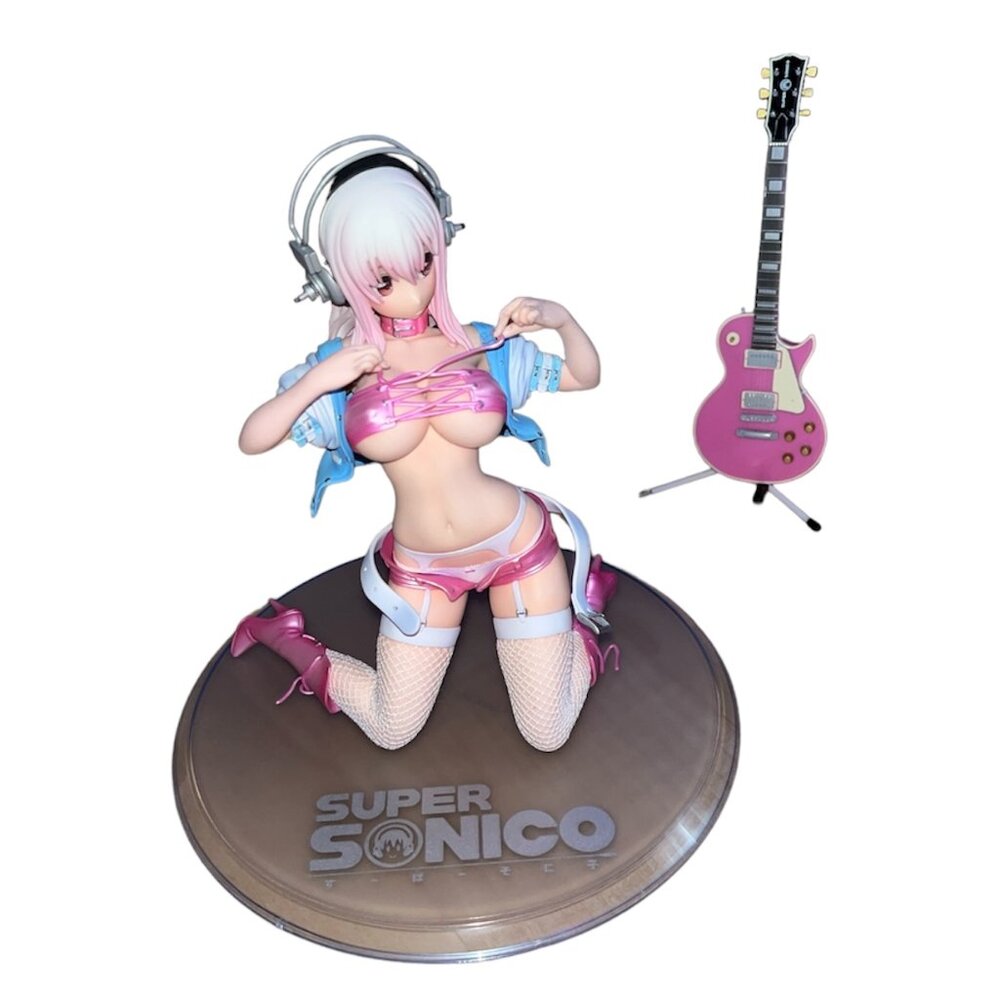 Super Sonico pink bondage figure